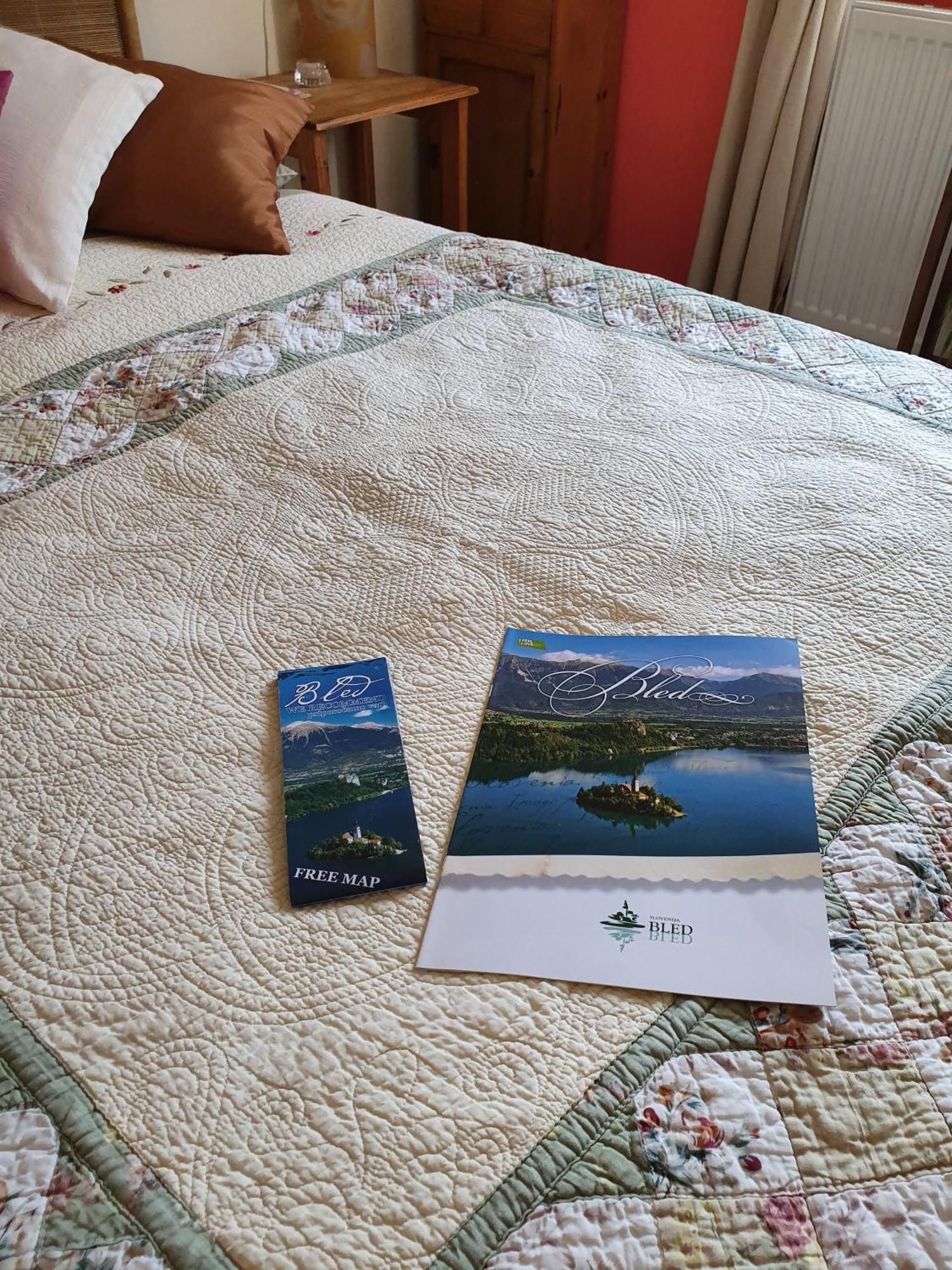 Jensen Countryside House Bled Room photo